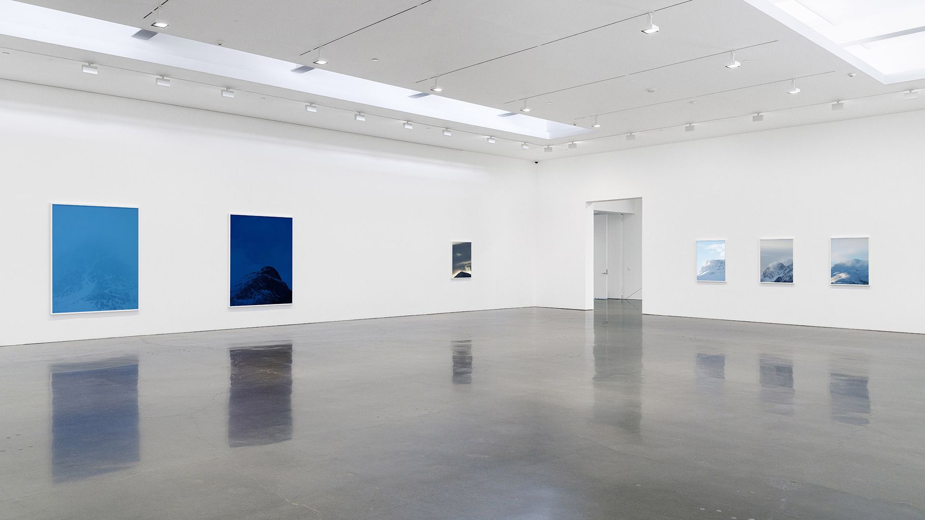 Catherine Opie, Holding Blue at Regen Projects, photo 5