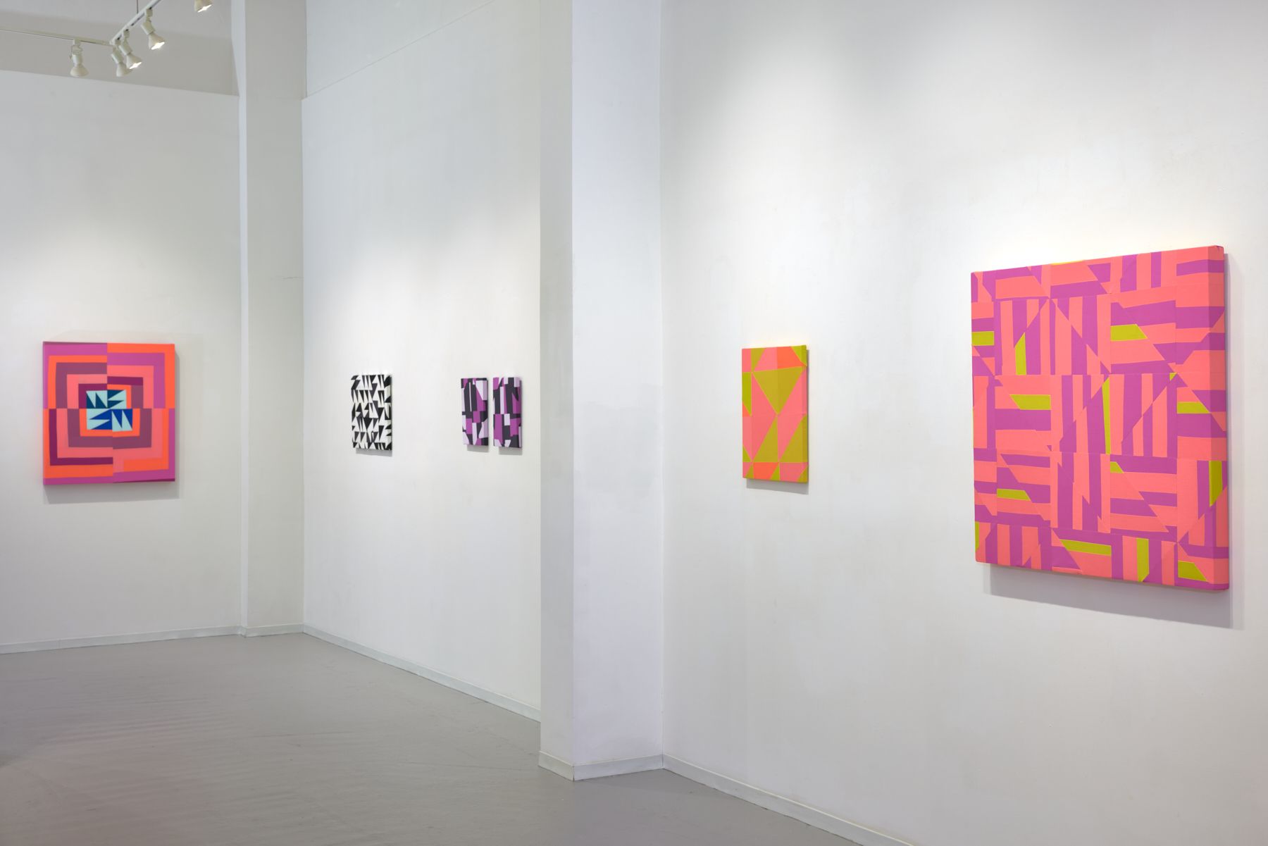 Heather Jones, To Hold Tender This Land at David Richard Gallery, photo 11