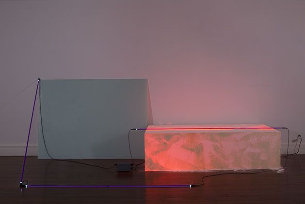 Keith Sonnier, Keith Sonnier at Castelli Gallery, photo 2