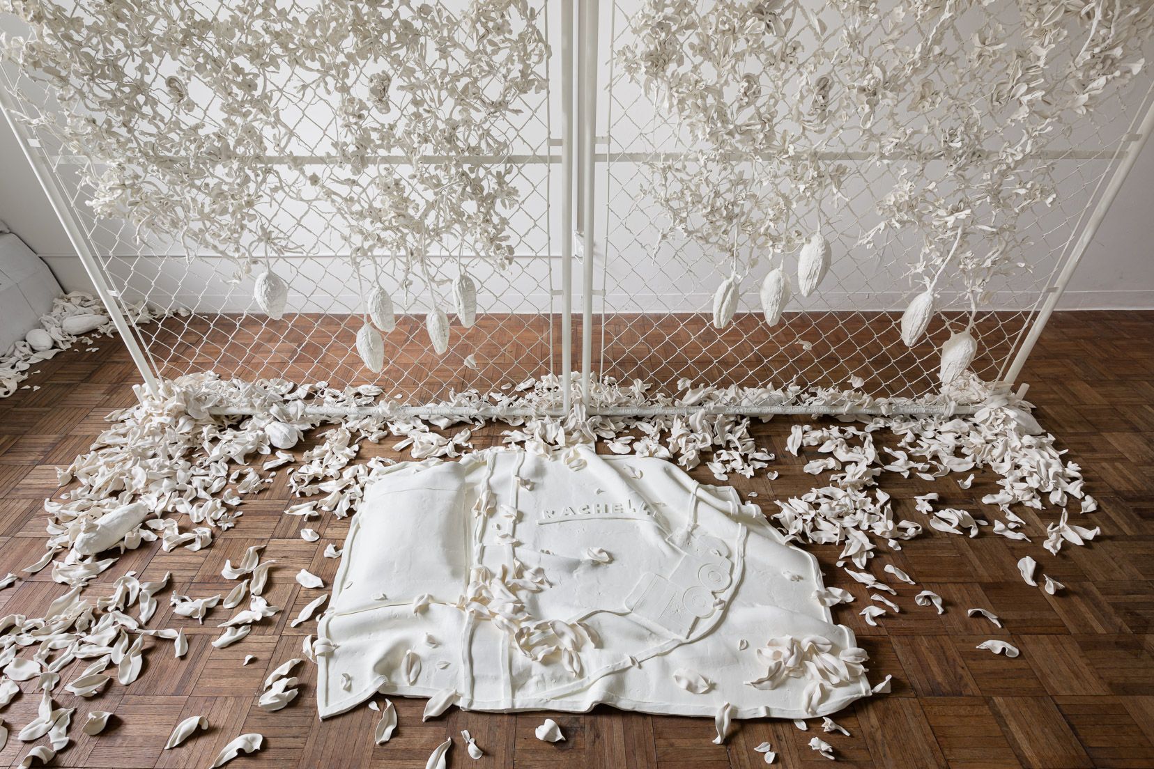 Rachelle Dang, Under a Constellation of Leaves at Mh Project, photo 3