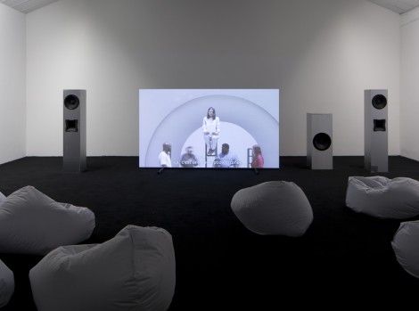 Lili Reynaud-Dewar, Dents, Gencives, Machines, Futur, Société at Mennour, photo 7