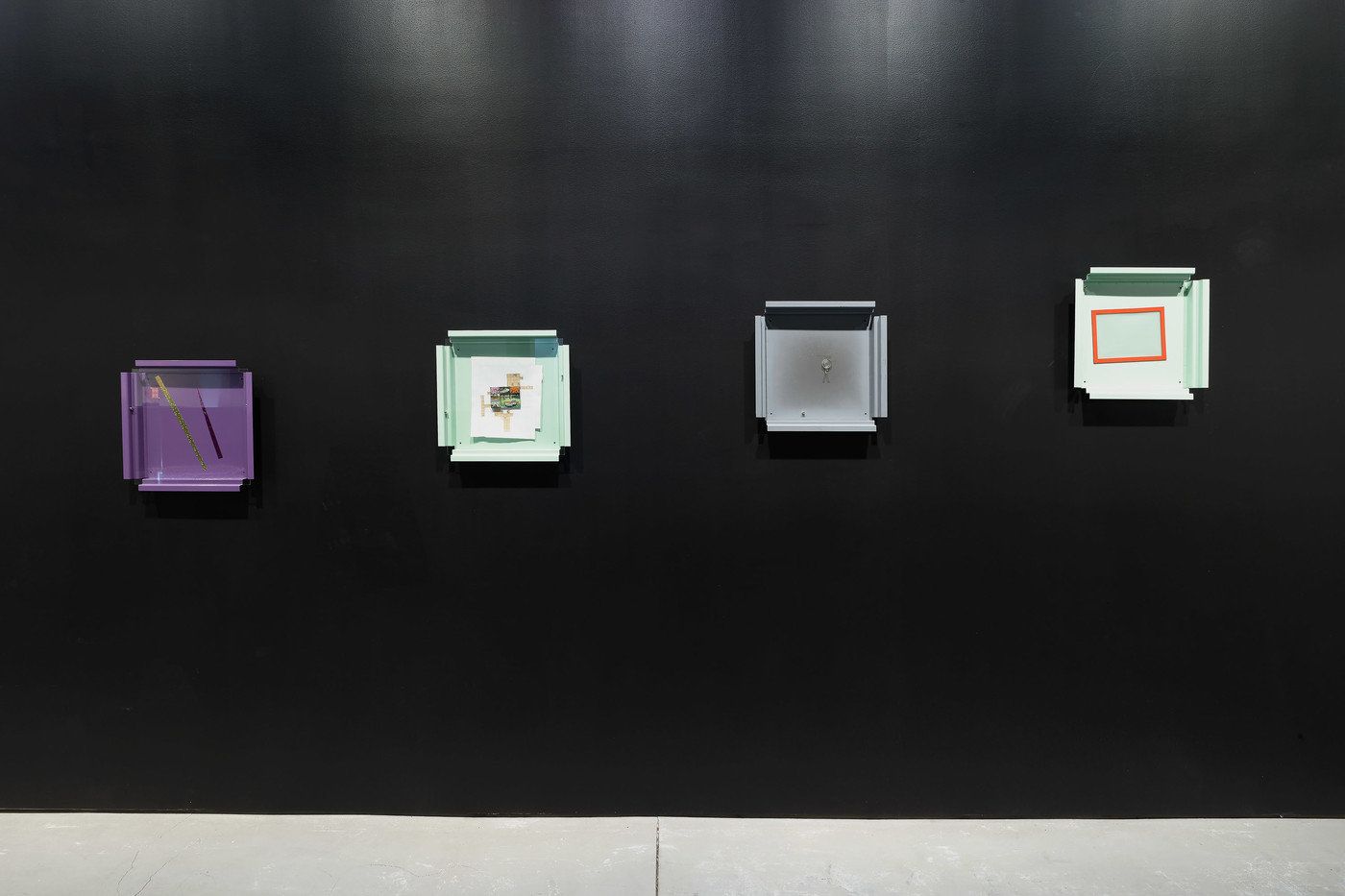 Manfred Pernice, Re-Kapito at Anton Kern, photo 4