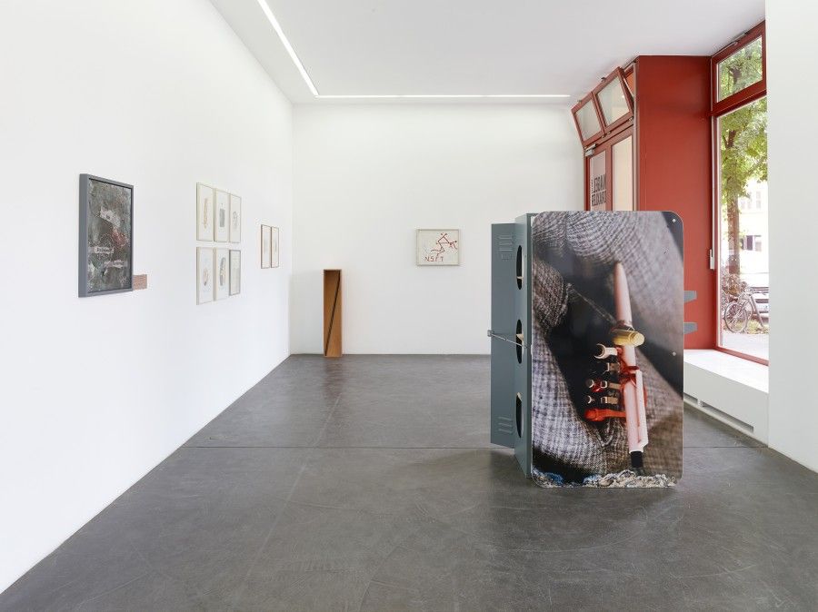 Martin Kippenberger, Gib mir das Sommerloch at Nagel Draxler, photo 4