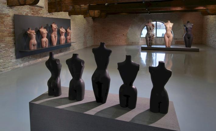 Damien Hirst, image 3 of 10