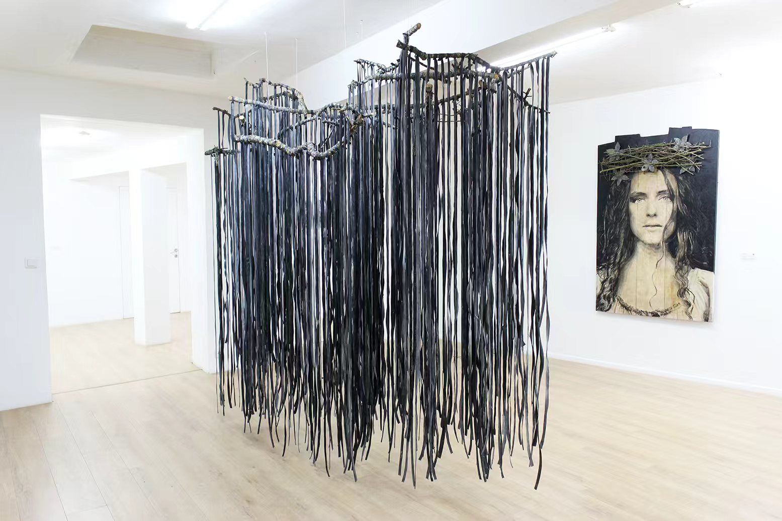 Yseult "YZ" Digan, Empress at Danysz, photo 2