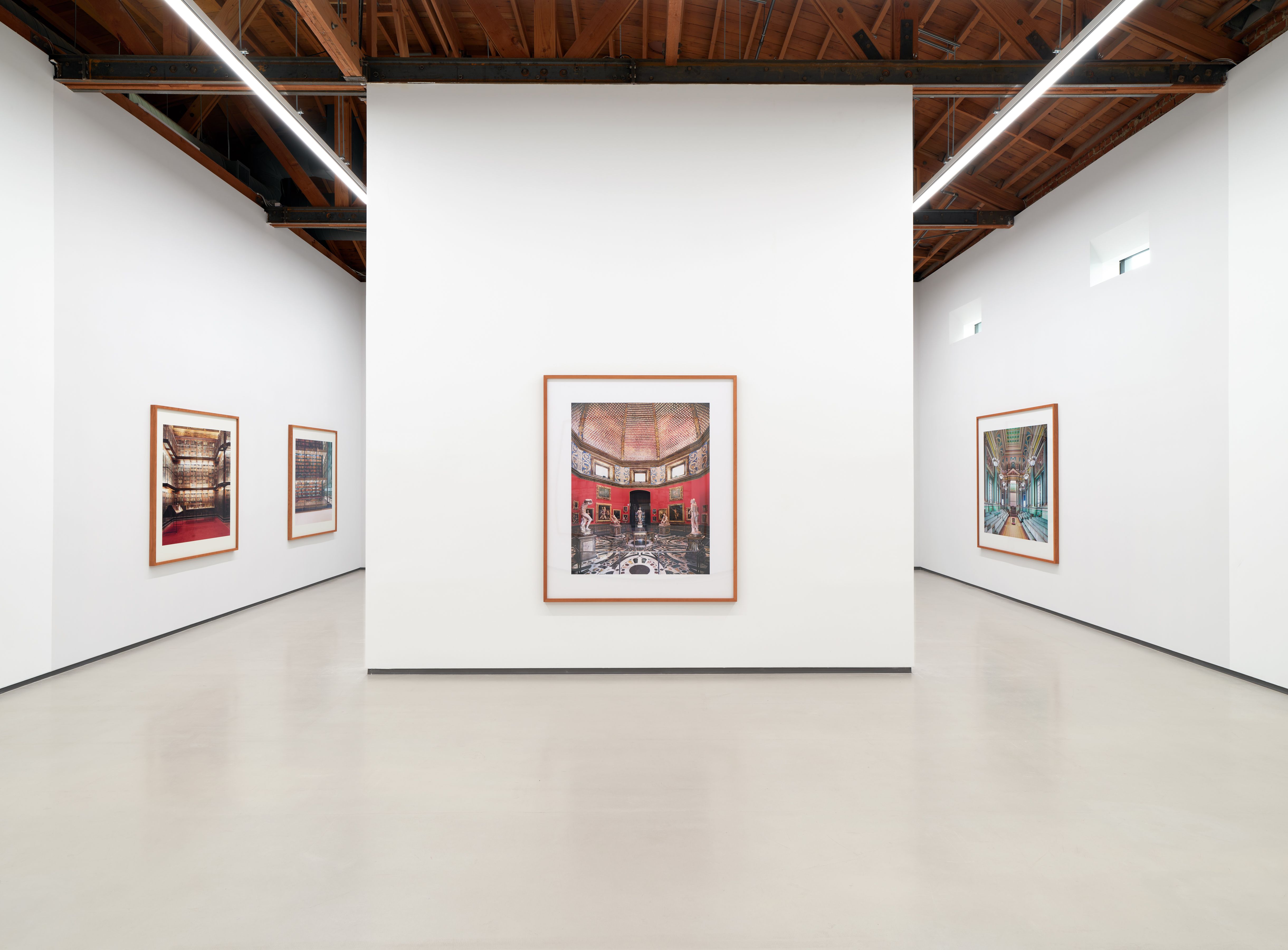Candida Höfer, Europa/America at Sean Kelly, photo 6