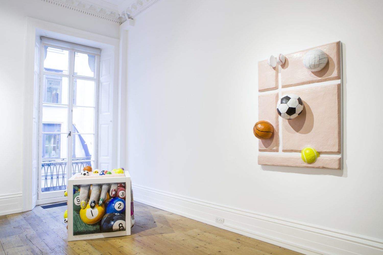 Gina Beavers, Tennis Ball Yellow at Carl Kostyál, photo 3