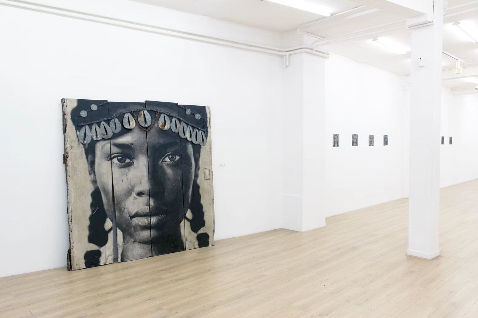 Yseult "YZ" Digan, Empress at Danysz, photo 6