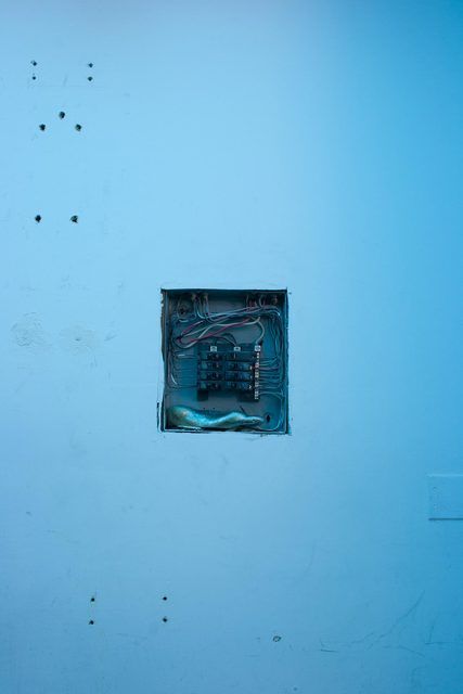 Valerie Keane + Jeffrey Joyal, image 8 of 9