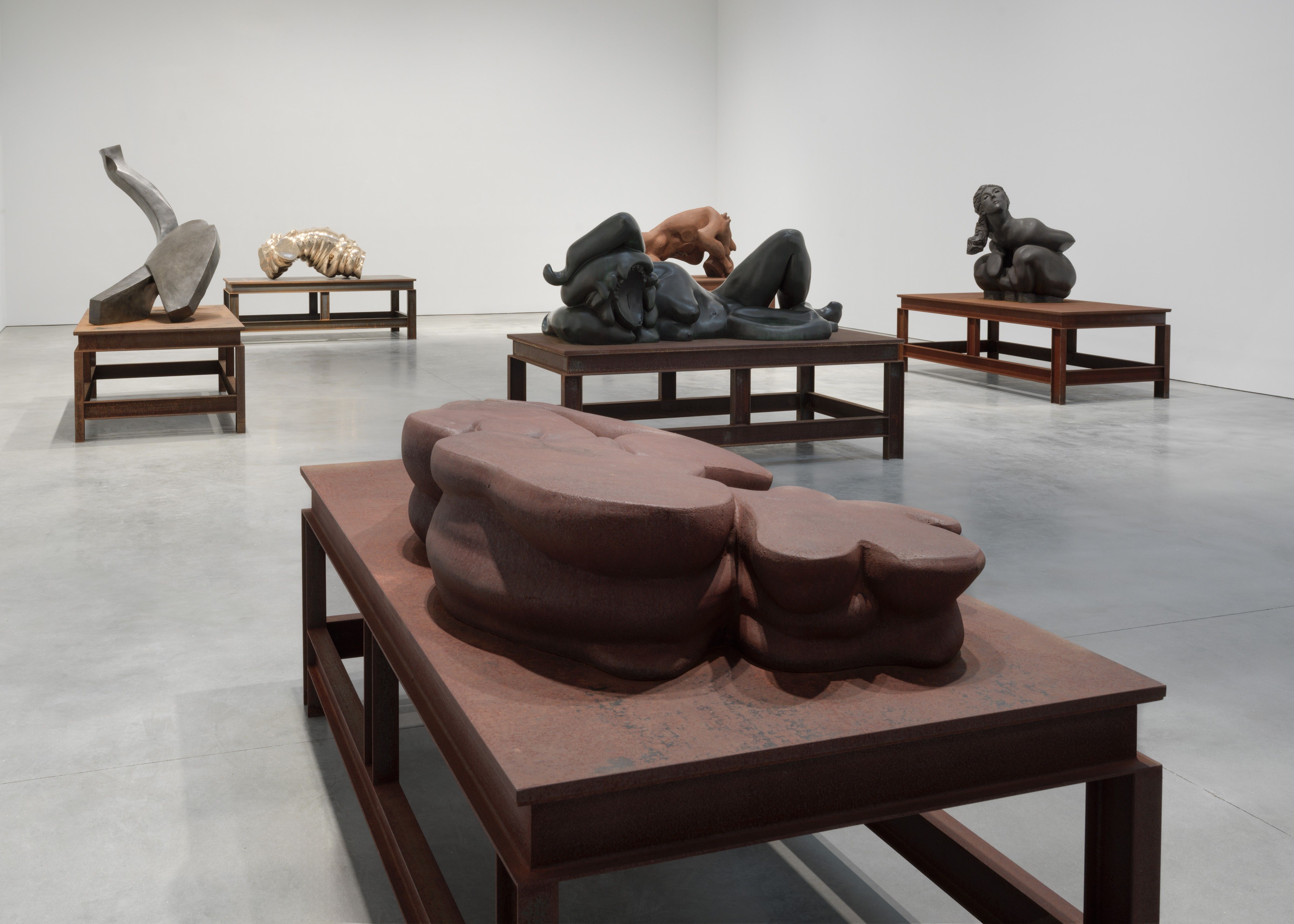 Thomas Schütte, Major Sculptures at Gagosian, photo 2