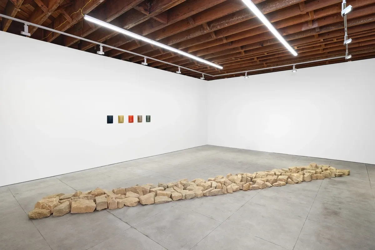 Edith Dekyndt & Richard Long, Edith Dekyndt & Richard Long at Okey Dokey Konrad Fischer, photo 5