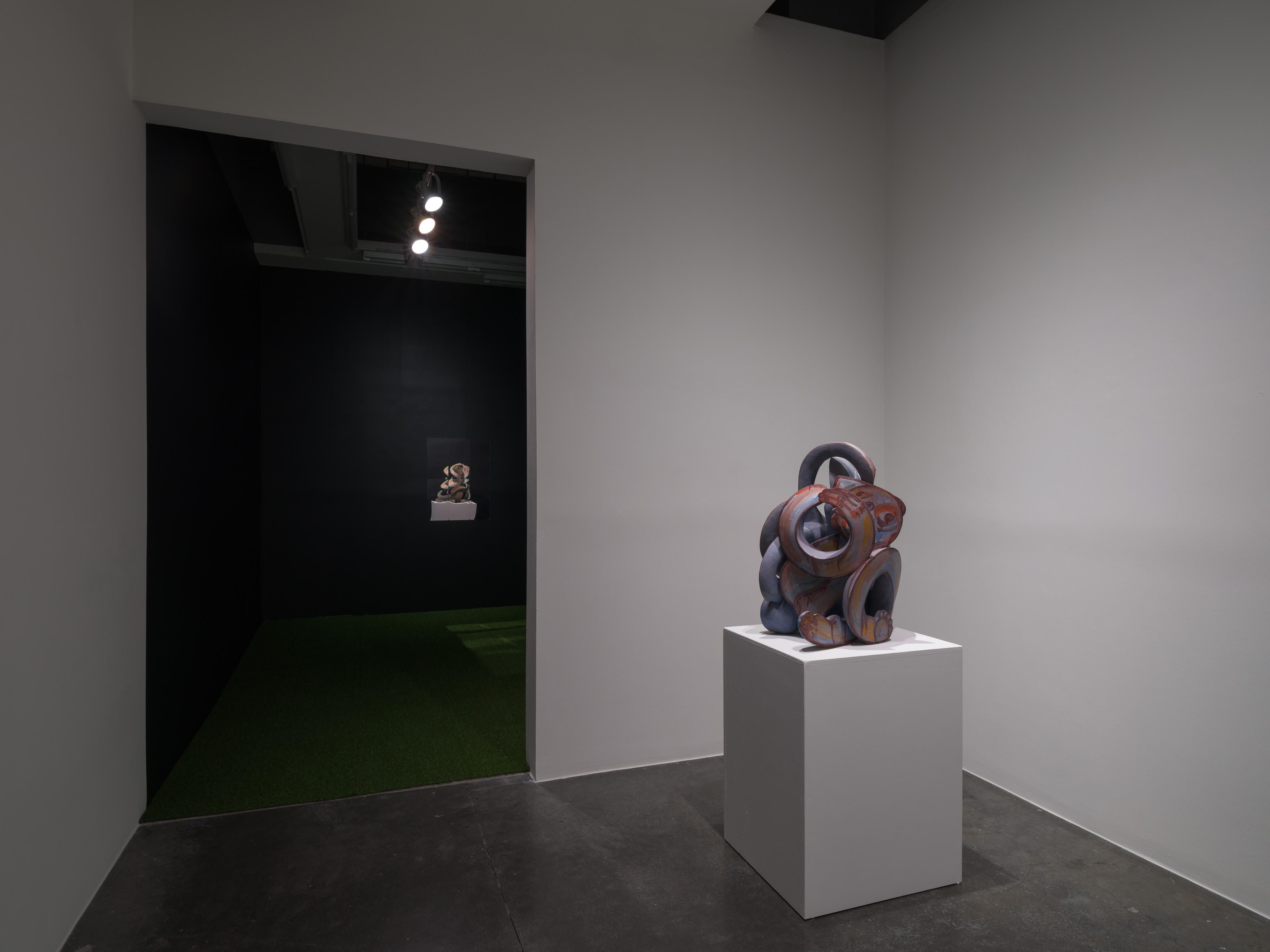 Soojin Choi, A Distance for All, But a Distance for No One at Anna Zorina, photo 7