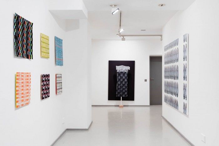 Lisa Milroy, Out Of Hand at Laure Genillard, photo 6