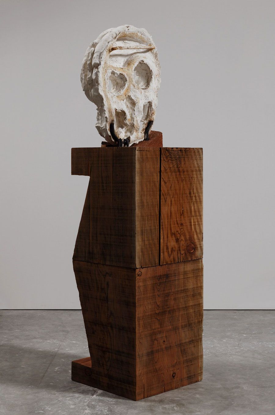 Thomas Houseago, The Medusa and Other Heads at Gagosian, photo 3