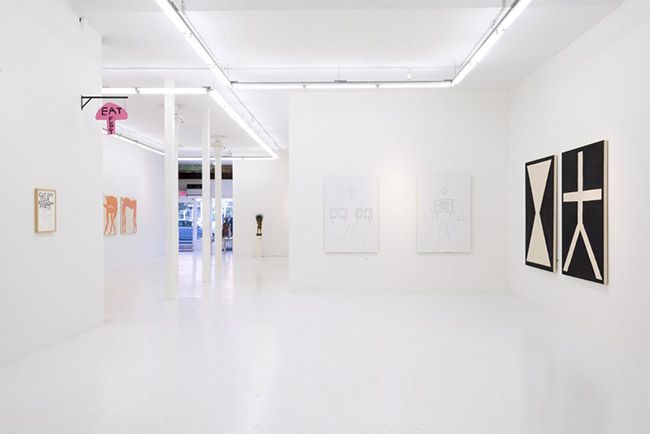 Installation view 4