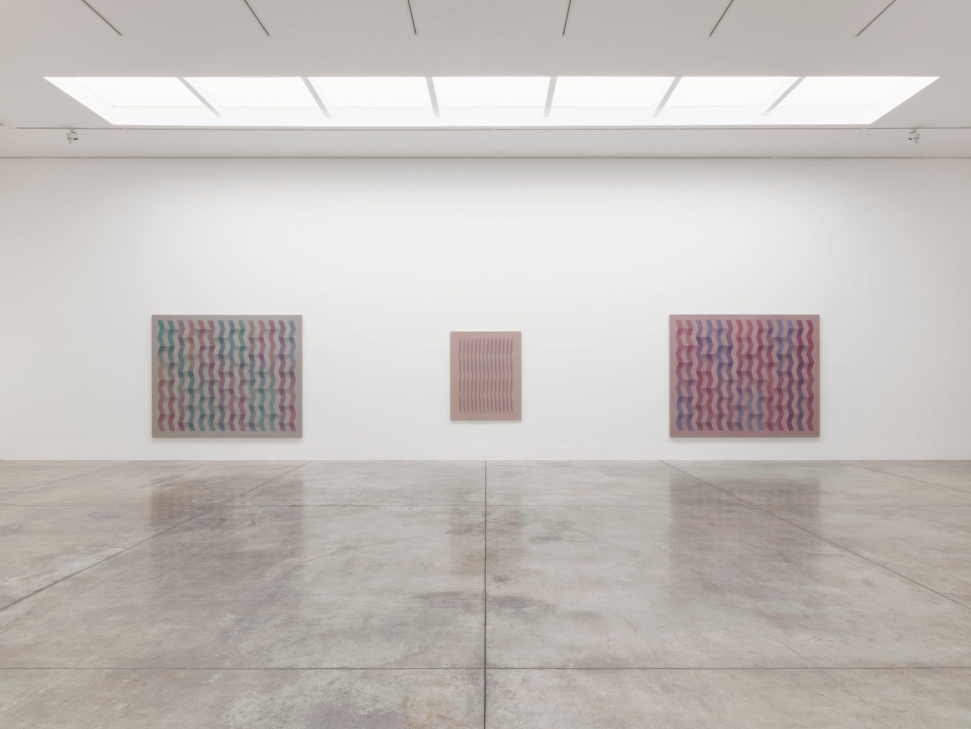 Suzanne Song, Tesselle Fold at White Cube, photo 2