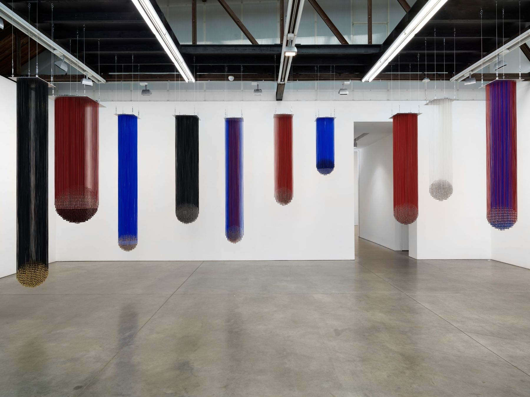 Eva LeWitt, Eva LeWitt at Luhring Augustine, photo 3