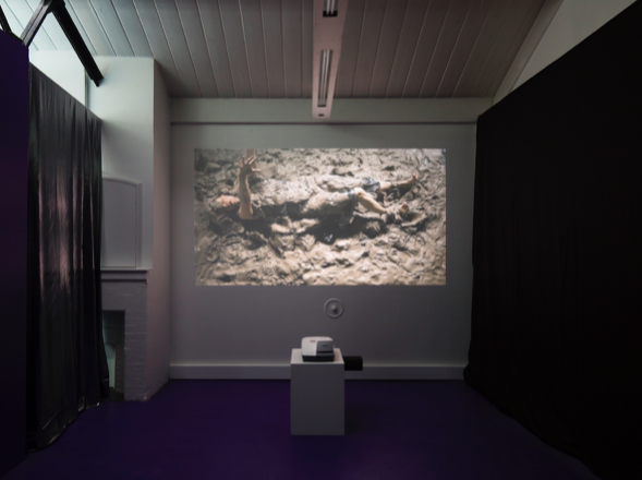 Florence Peake, Rite at Studio Leigh, photo 5