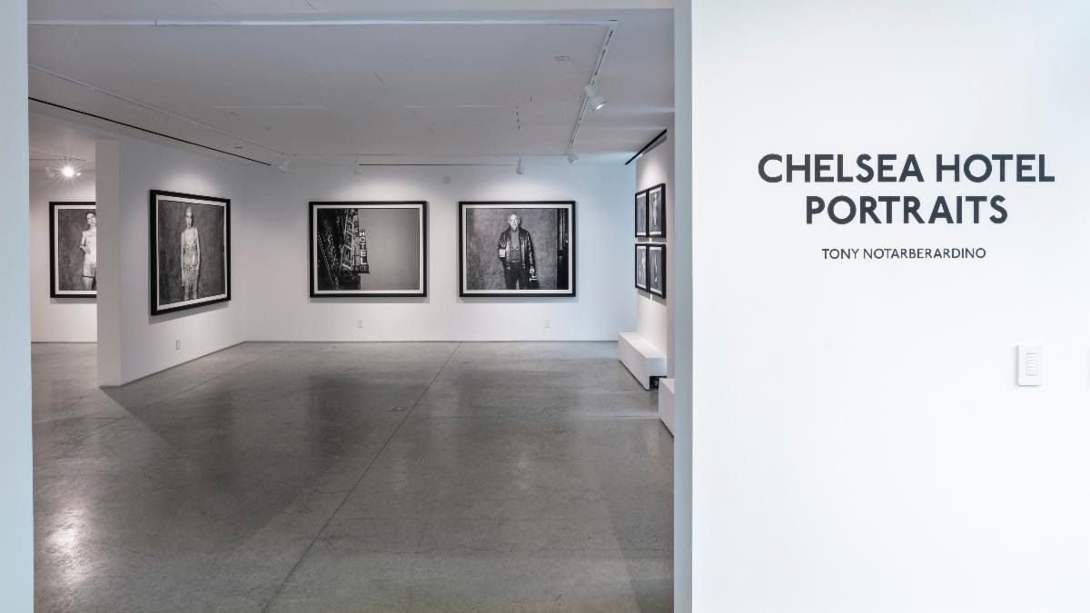 Tony Notarberardino, Chelsea Hotel Portraits (1994–2010) at ACA Galleries, photo 2