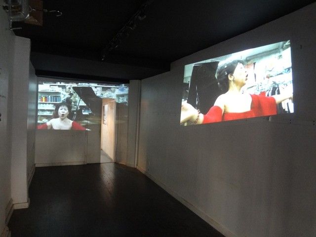 Rainer Ganahl, El Mundo at Kai Matsumiya, photo 2