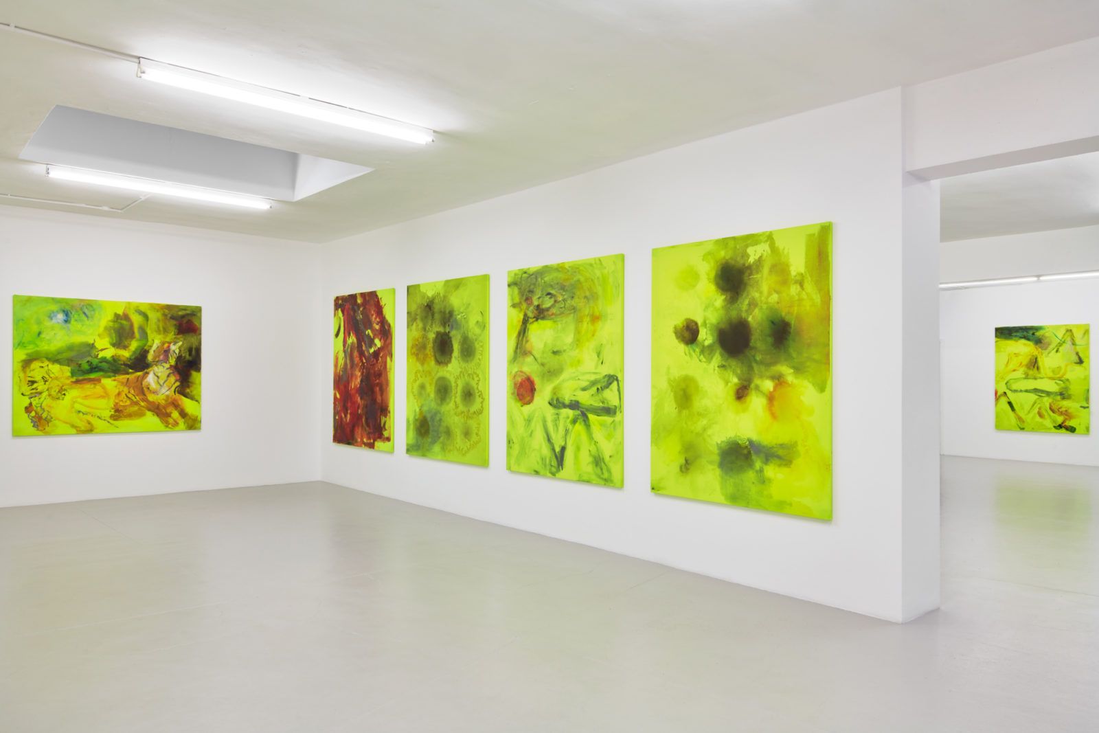 Reena Spaulings, Lion Hunt at Campoli Presti, photo 5