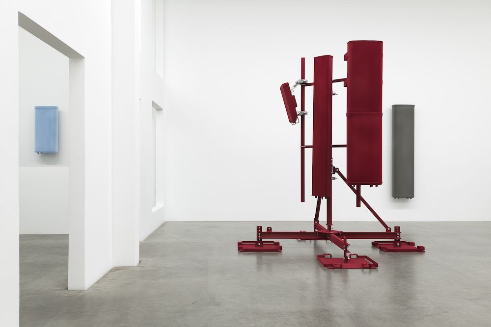 Yngve Holen, 5G at Galerie Neu, photo 9
