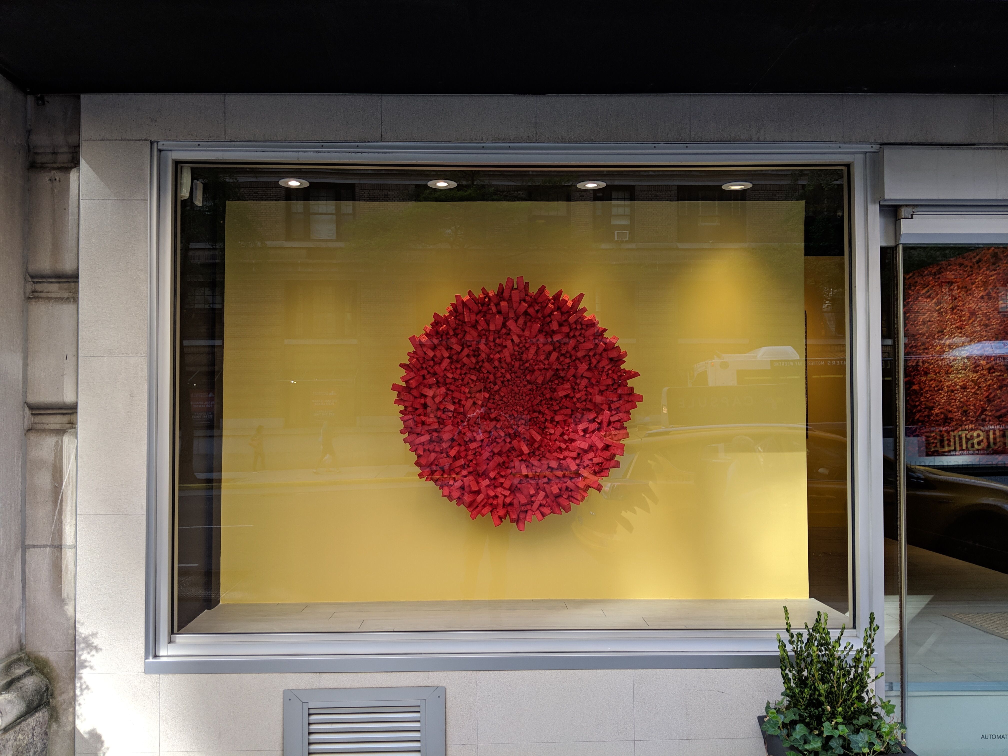 Chun Kwang Young, Chun Kwang Young at Sundaram Tagore, photo 4