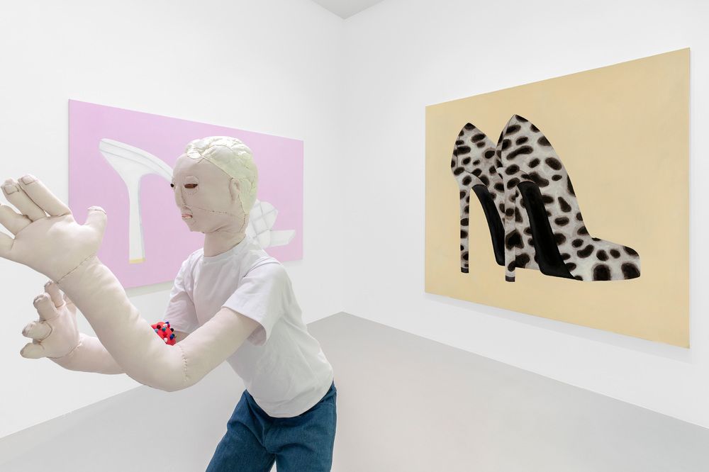 Raphaela Simon, The Fashion Show at Max Hetzler, photo 6