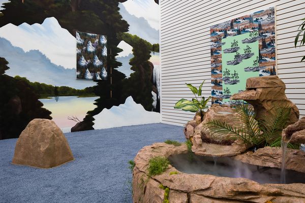 Neil Raitt, Misty Rock at Anat Ebgi, photo 2
