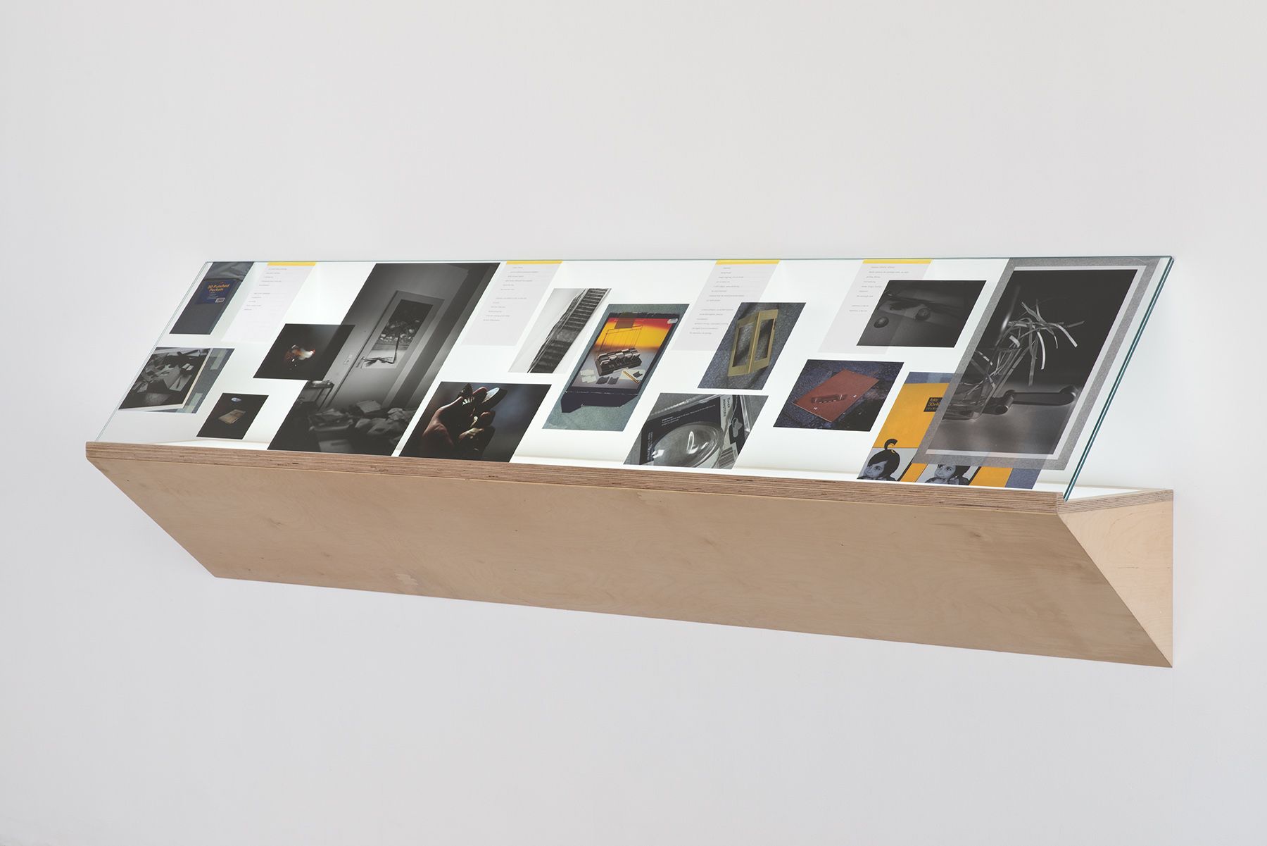 Tris Vonna-Michell, Tris Vonna-Michell at Overduin & Co., photo 3