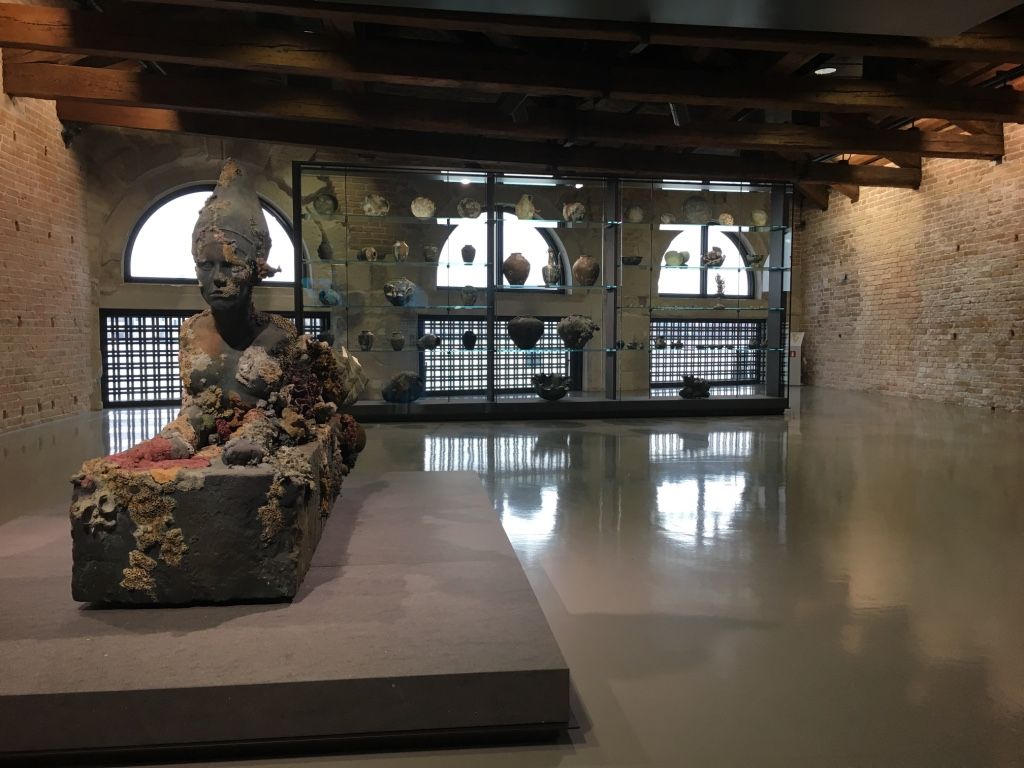 Damien Hirst, image 6 of 10