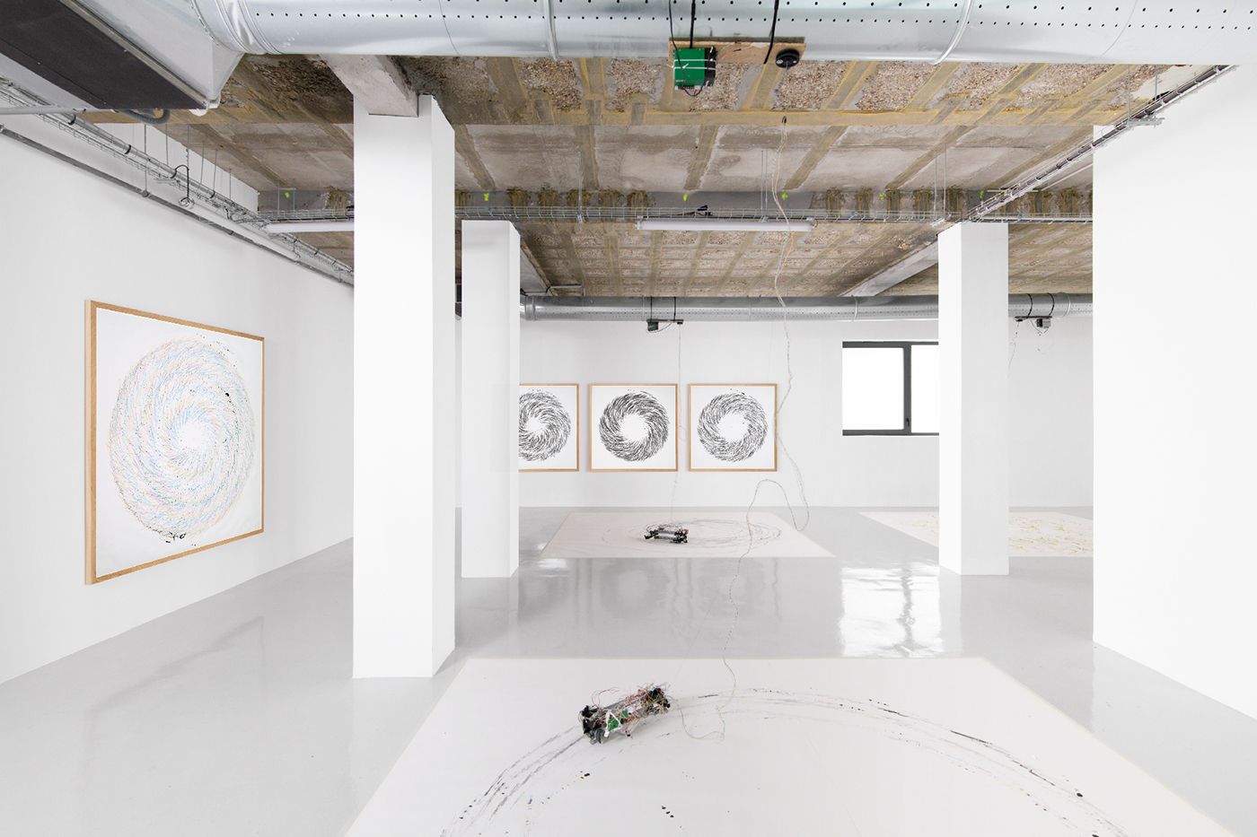 Vivien Roubaud, Tour mort et deux demi-clés at In Situ - Fabienne Leclerc, photo 3