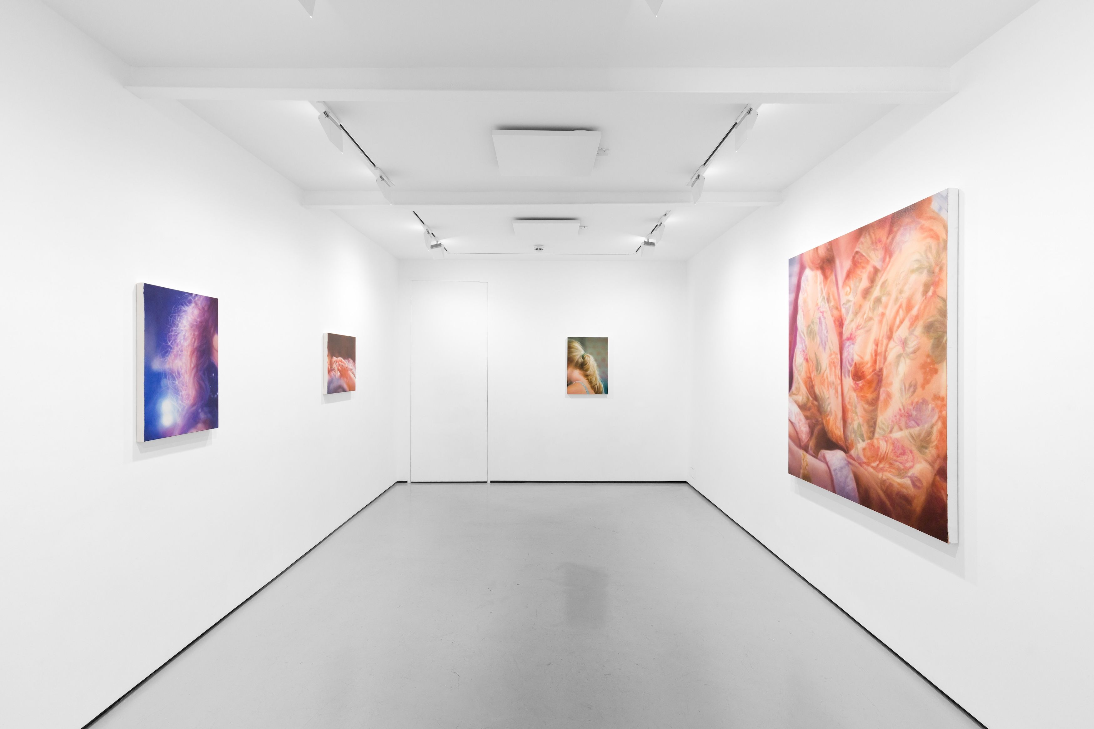 Rachel Lancaster, Notes Lie Long at Workplace, photo 10