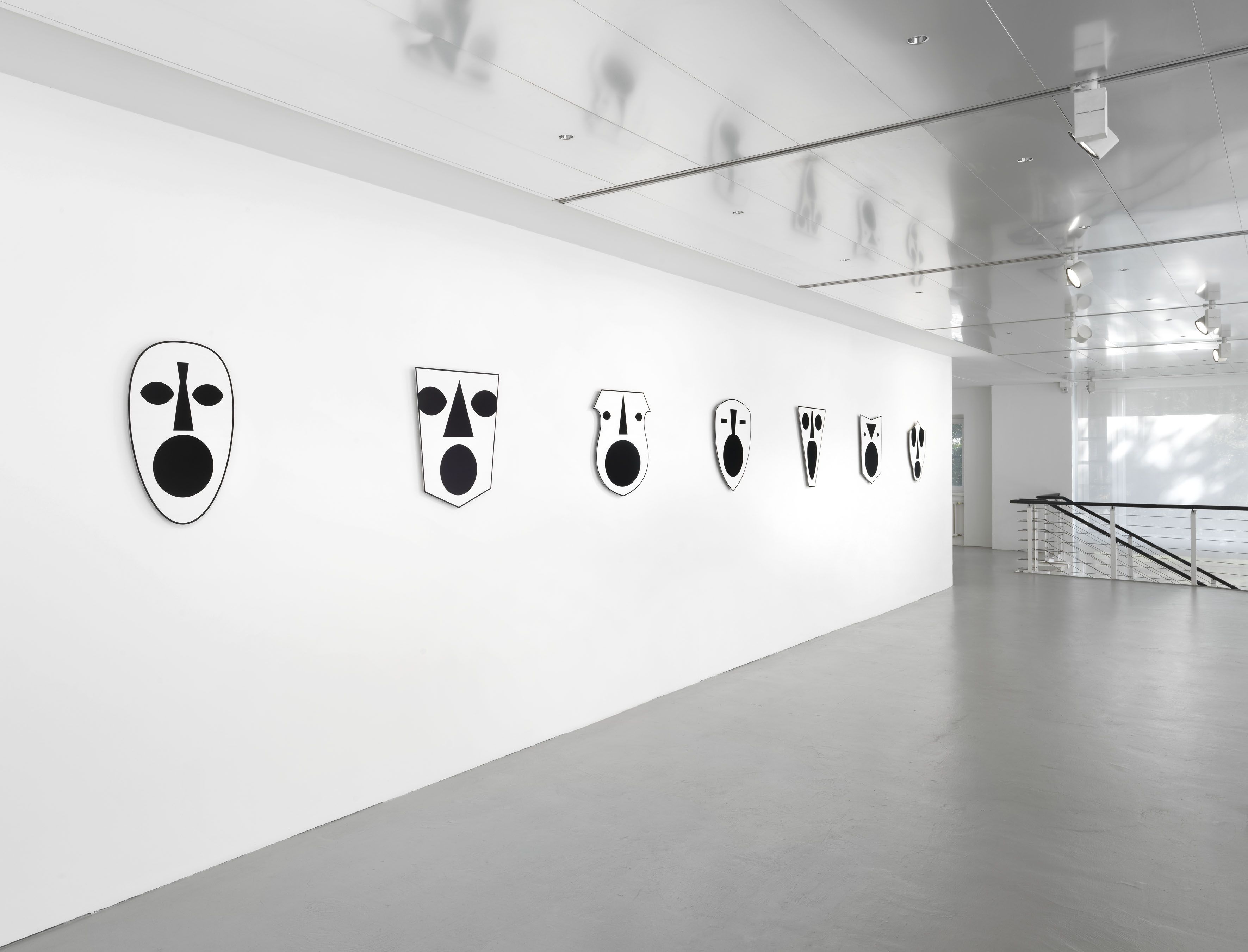 Yael Bartana, The Graveyard at Capitain Petzel, photo 8