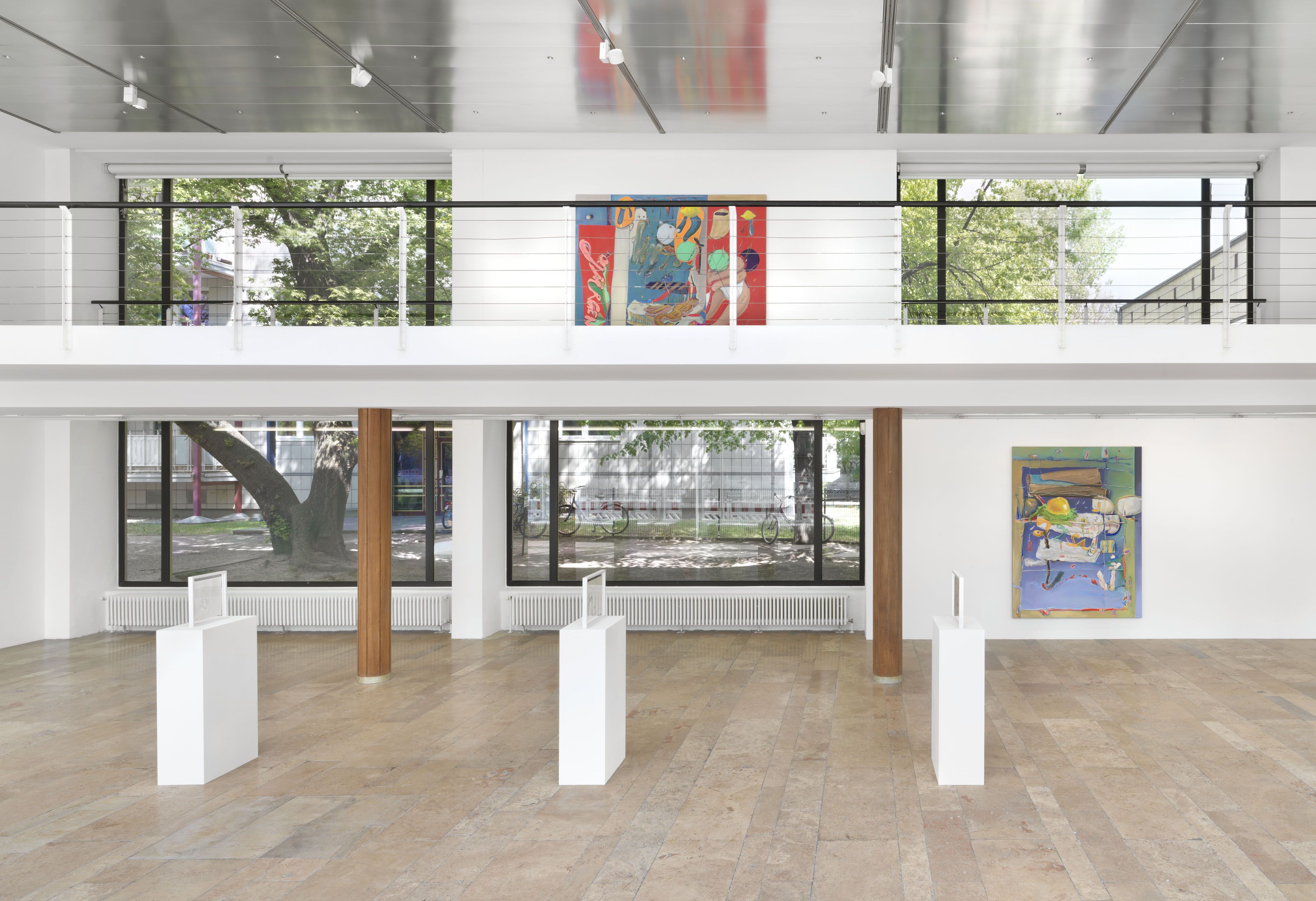 Stefanie Heinze, Odd Glove at Capitain Petzel, photo 4