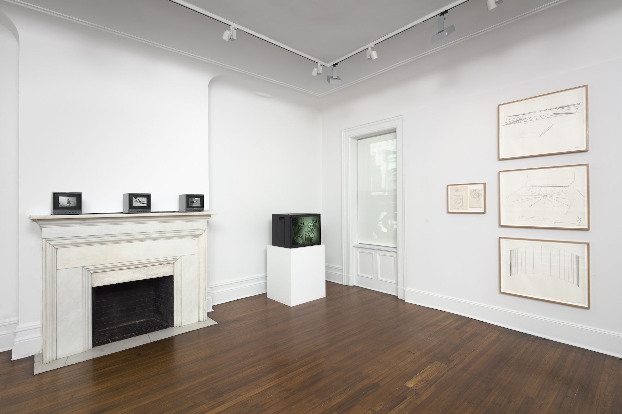 Radical Artists of the 1960s/1970s: Between Geometry and Gesture, Radical Artists of the 1960s/1970s: Between Geometry and Gesture at David Nolan, photo 4