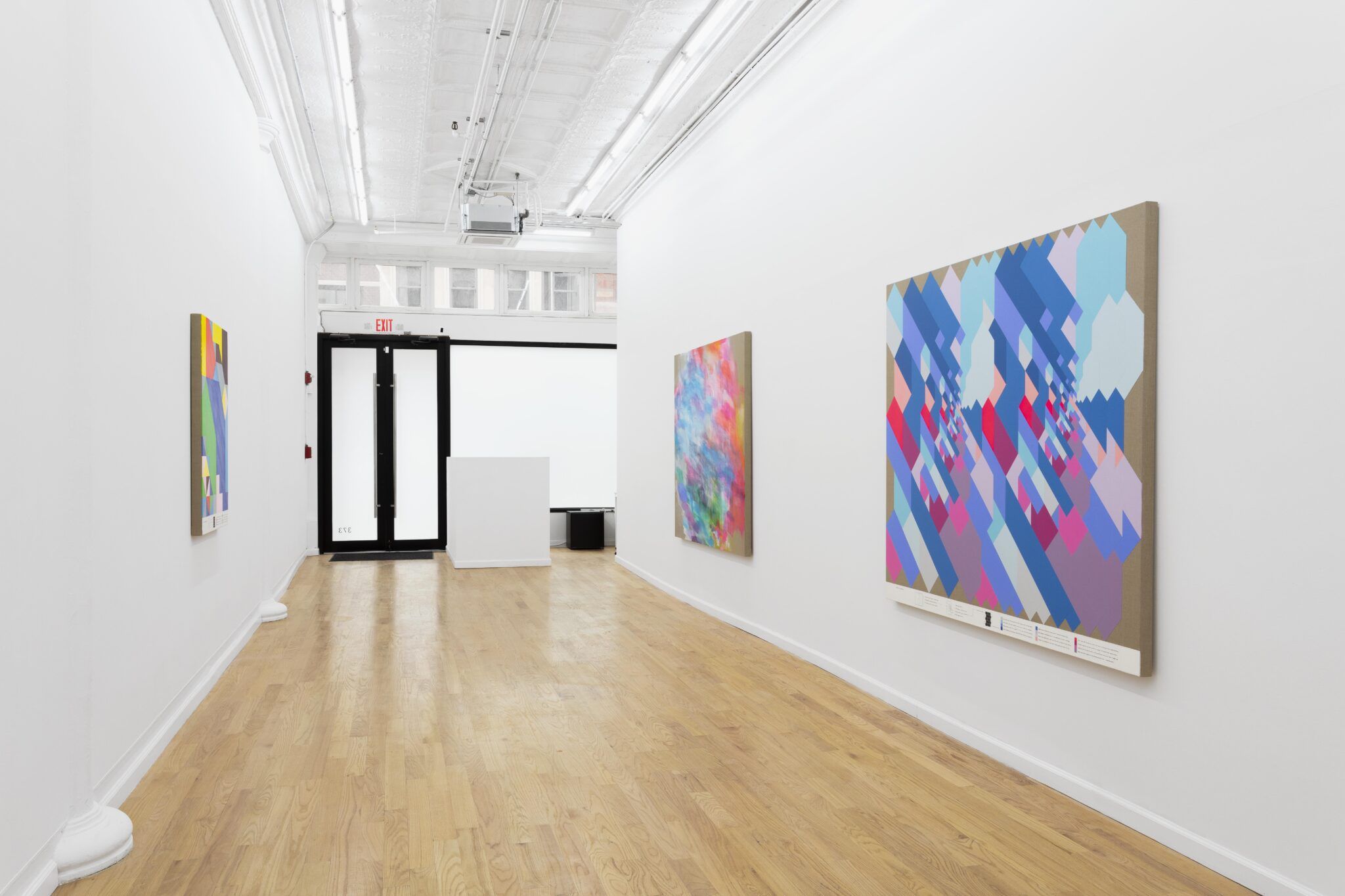 Andrew Kuo, Water Lilies at Broadway, photo 4