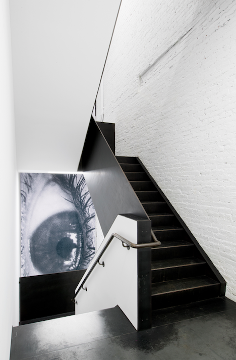 JR, Horizontal at Perrotin, photo 7