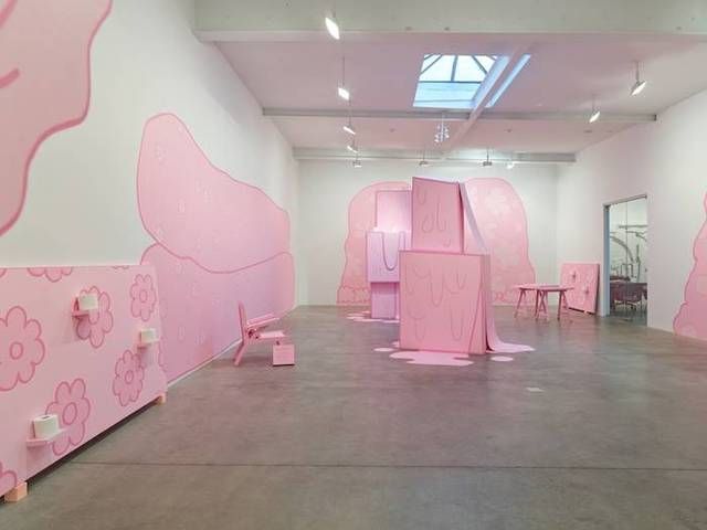Lily van der Stokker, Huh at Koenig & Clinton, photo 3