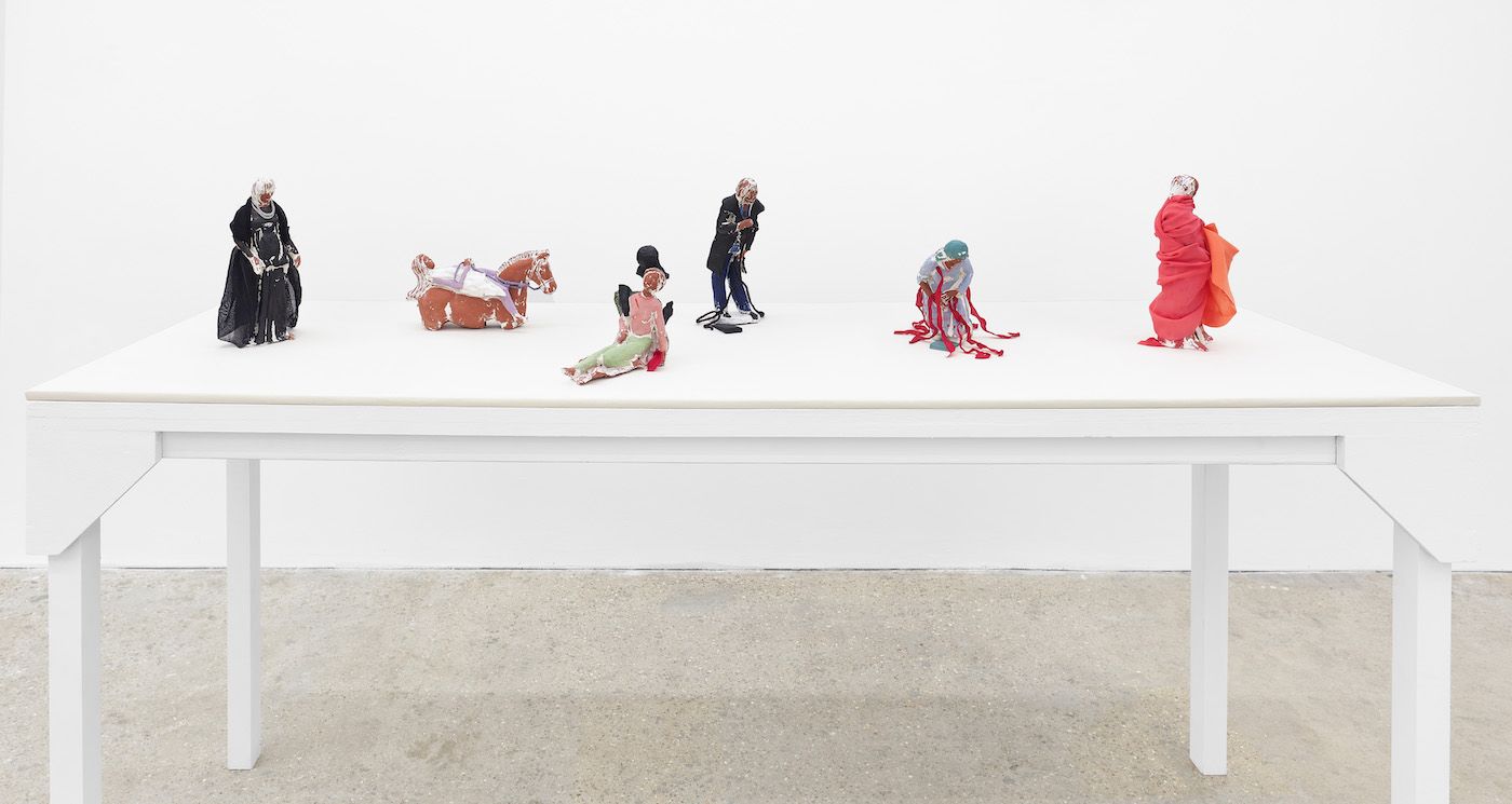 Ellen Lesperance, Stay in the Centre of No-Man’s Land at Hollybush Gardens, photo 8