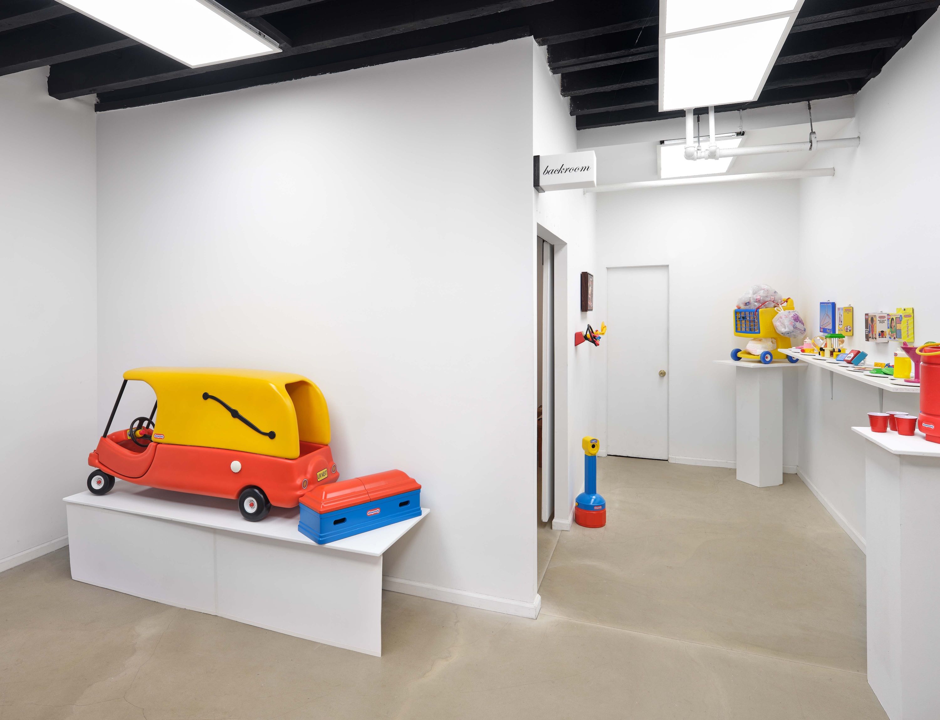 Shampoooty aka Andy Sahlstrom, Kids Toys, Adult Issues at Long Story Short, photo 3