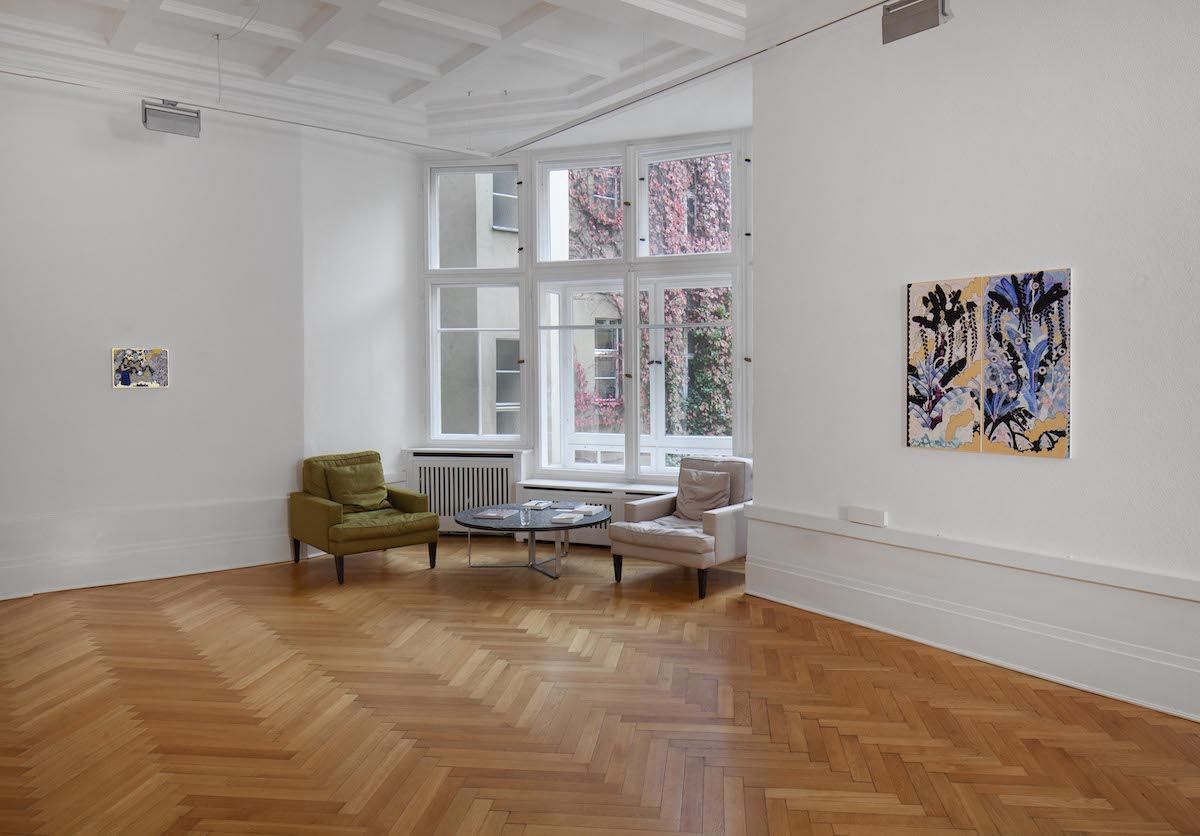 Larissa Bates, Las Doñas at Gnyp, photo 3