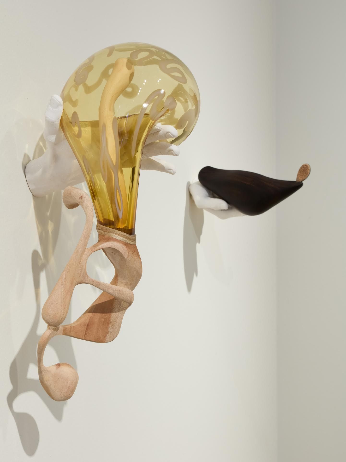 Ahmed Umar, Glowing Phalanges at Holtermann Fine Art, photo 5