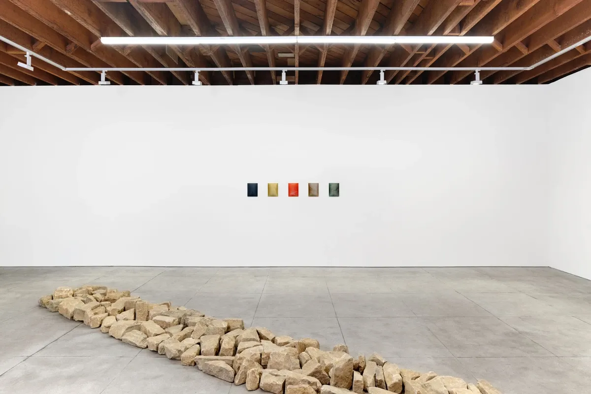 Edith Dekyndt & Richard Long, Edith Dekyndt & Richard Long at Okey Dokey Konrad Fischer, photo 3