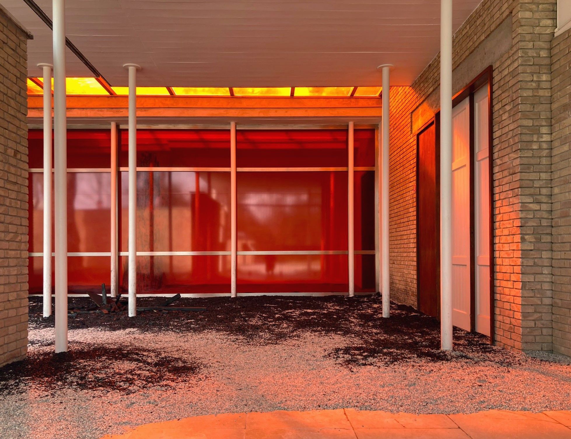 Latifa Echakhch, image 2 of 3
