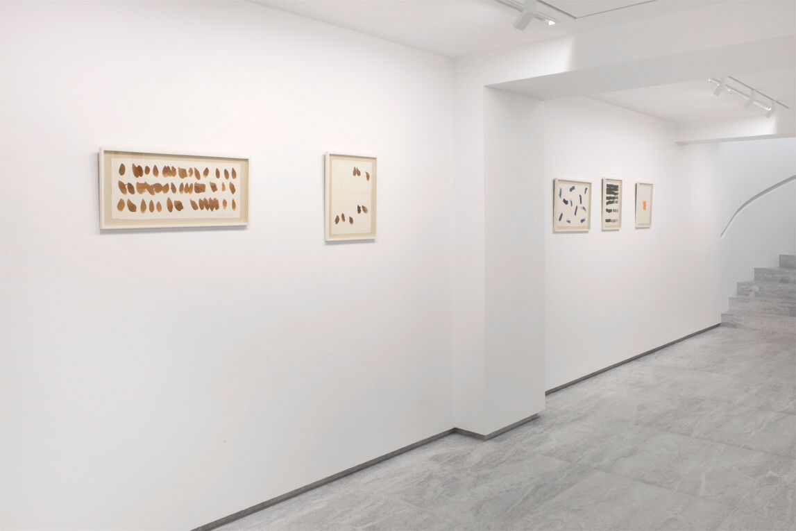 Lee Ufan, Lee Ufan at Kamel Mennour, photo 4