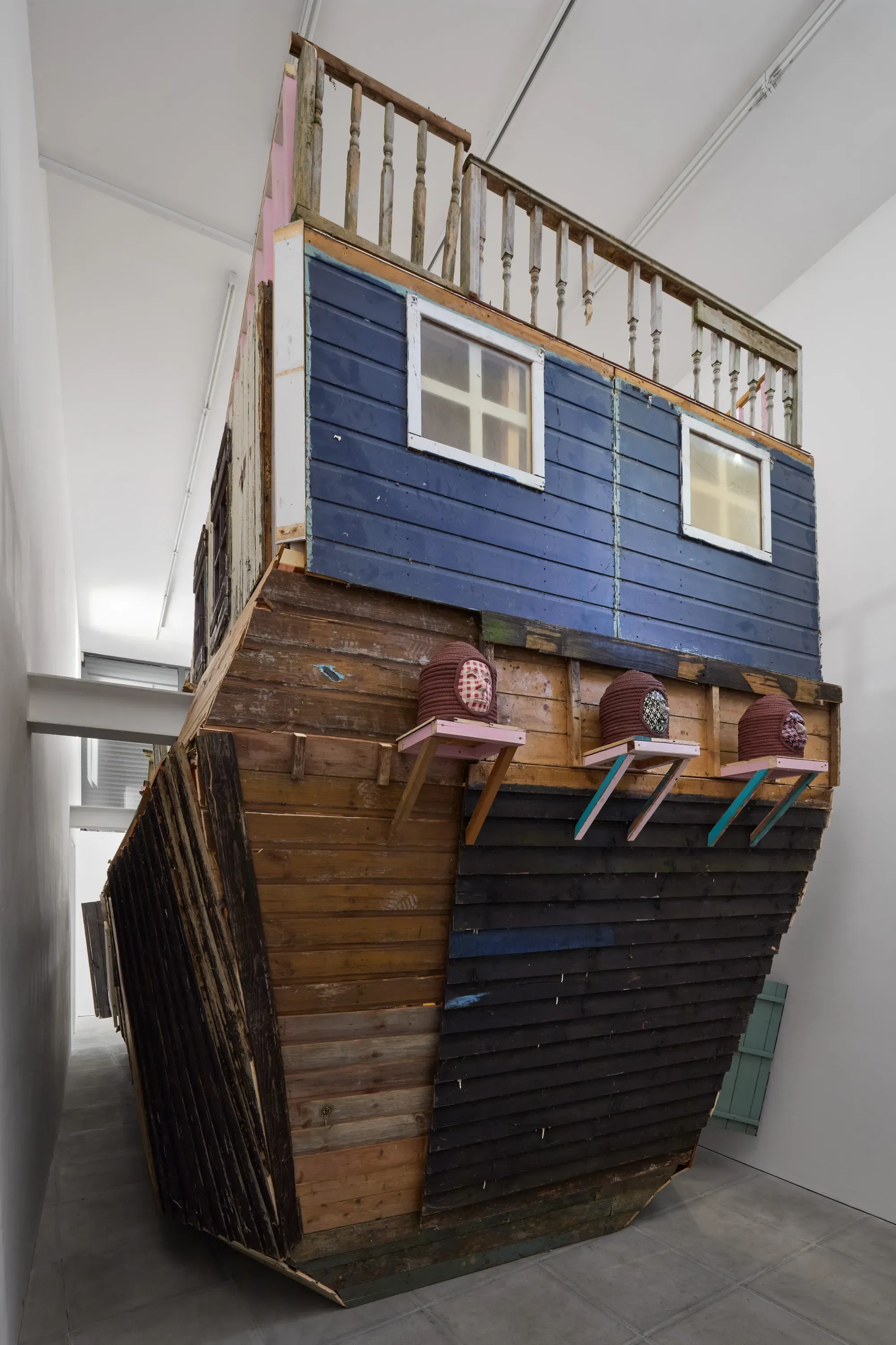 Dominic Watson, Vinegar & Piss at The Sunday Painter, photo 6