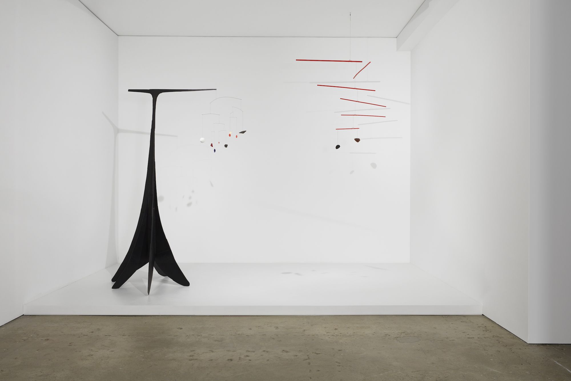 Every Kind of Wind: Calder and the 21st Century, Every Kind of Wind: Calder and the 21st Century at Nahmad Contemporary, photo 8
