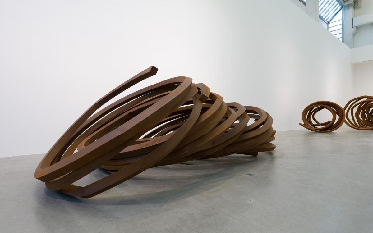 Bernar Venet, Indeterminacy at Blain|Southern, photo 3