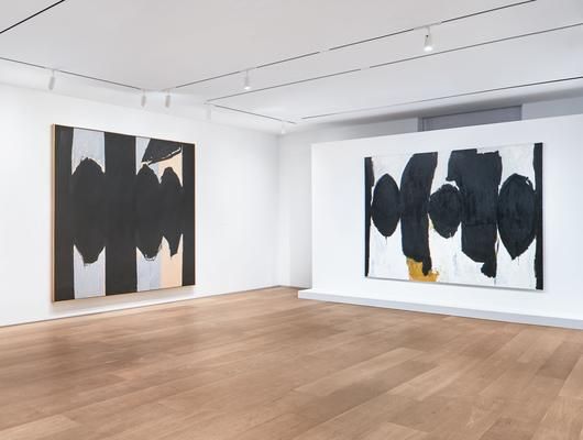 Robert Motherwell, Elegy to the Spanish Republic at Dominique Lévy, photo 2